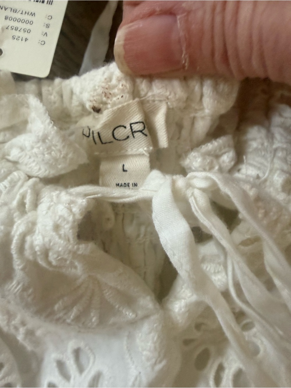 Pilcro Puff Sleeve Eyelet Romper Sz L NWT Babydoll Style - Picture 7 of 7